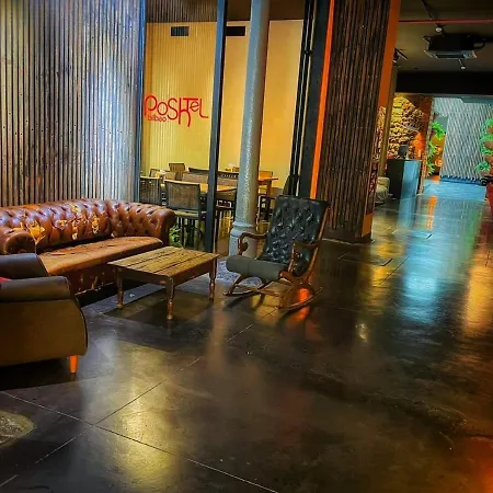 Poshtel - Premium Hostel *