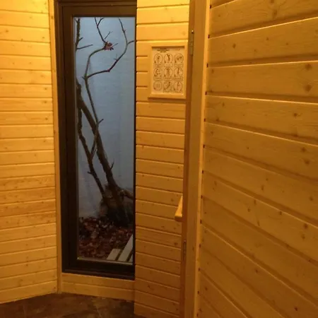 Poshtel - Premium Hostel