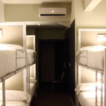 Vandrarhem Poshtel - Premium Bilbao