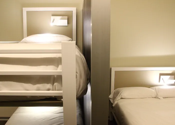 Vandrarhem Poshtel - Premium Bilbao