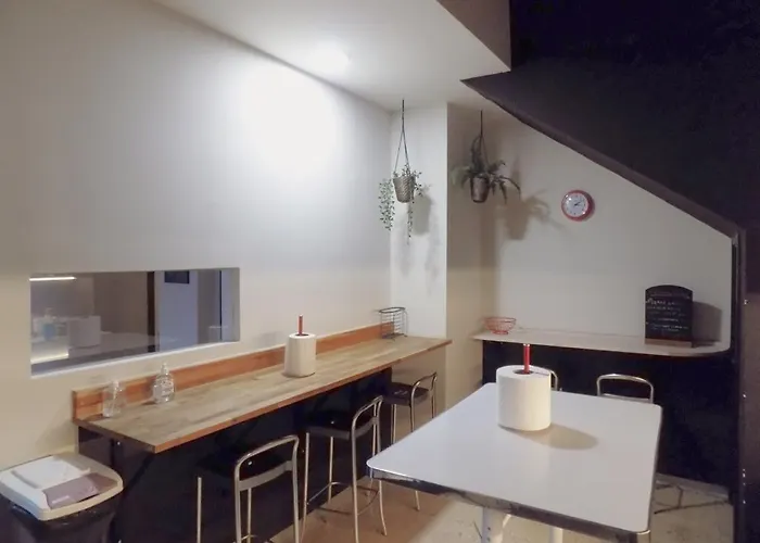 Hostel Poshtel - Premium *